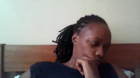 Snapshot of pretty_beib chatting on May 23, 2026, 6:18 am Karol online show from May 23, 2026, 6:18 am