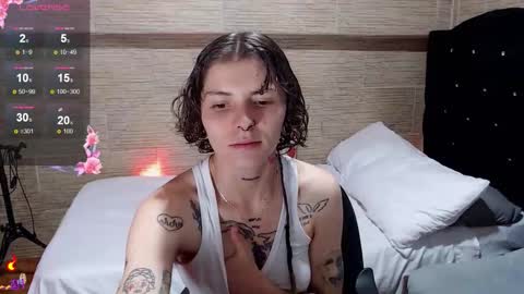 pretty_cristal22 online show from November 14, 2025, 11:13 pm