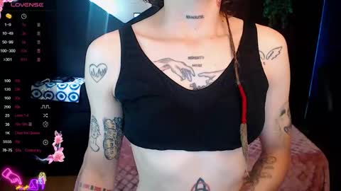 pretty_cristal22 online show from March 7, 2026, 12:35 pm