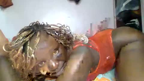 Snapshot of pretty_curvy99 chatting on March 3, 2026, 8:48 pm pretty_curvy99 online show from March 3, 2026, 8:48 pm