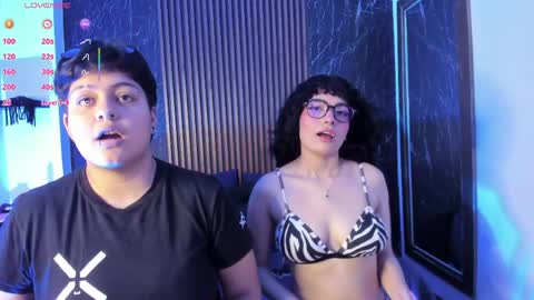 pretty_honey22 online show from May 9, 2026, 7:41 pm