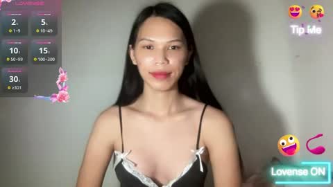 Snapshot of pretty_janina chatting on June 17, 2026, 11:34 am Janine online show from June 17, 2026, 11:34 am