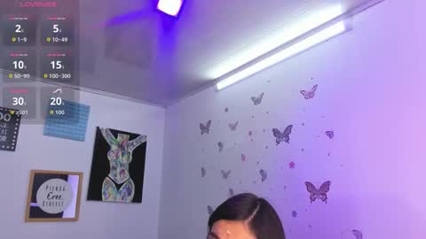 pretty online show from March 13, 2026, 11:39 am