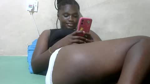 Snapshot of pretty_melan chatting on March 15, 2026, 5:19 pm pretty_melan online show from March 15, 2026, 5:19 pm