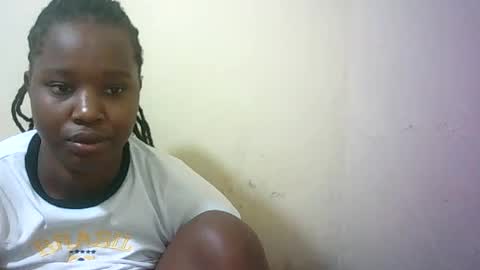 Snapshot of pretty_milan chatting on June 23, 2026, 8:23 am pretty_milan online show from June 23, 2026, 8:23 am