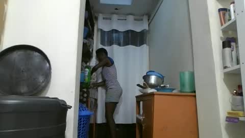 pretty_petite_ebony online show from November 24, 2025, 6:57 am