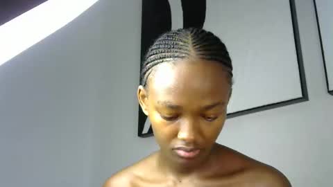 Snapshot of pretty_queennie chatting on April 9, 2026, 10:53 am Pretty doll online show from April 9, 2026, 10:53 am