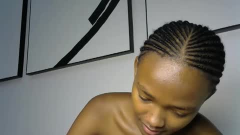 Snapshot of pretty_queennie chatting on April 10, 2026, 6:34 pm Pretty doll online show from April 10, 2026, 6:34 pm