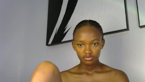 Snapshot of pretty_queennie chatting on April 23, 2026, 10:58 am Pretty doll online show from April 23, 2026, 10:58 am