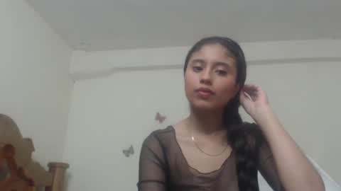 Snapshot of pretty_rose_ chatting on March 2, 2025, 5:23 am Rose online show from March 2, 2025, 5:23 am