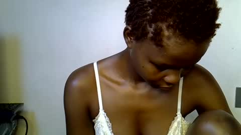 pretty_scooper online show from May 23, 2026, 10:47 pm
