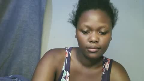 Snapshot of pretty_shanz chatting on October 19, 2025, 4:13 am pretty_shanz online show from October 19, 2025, 4:13 am