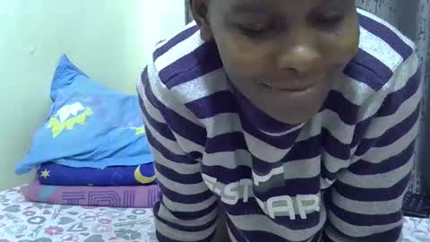 pretty_sheanna online show from November 30, 2025, 2:04 am
