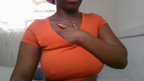 pretty_shila online show from November 19, 2025, 12:27 pm