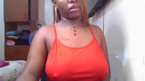 Snapshot of pretty_shila chatting on April 18, 2026, 9:37 pm pretty_shila online show from April 18, 2026, 9:37 pm
