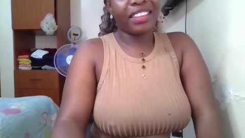 Snapshot of pretty_shila chatting on May 17, 2026, 12:45 pm pretty_shila online show from May 17, 2026, 12:45 pm