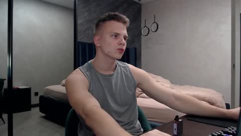 Snapshot of pretty_sweety chatting on October 23, 2025, 3:50 am Justin online show from October 23, 2025, 3:50 am