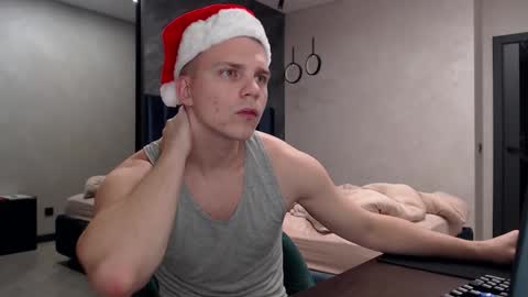 Snapshot of pretty_sweety chatting on October 30, 2025, 6:08 pm Justin online show from October 30, 2025, 6:08 pm