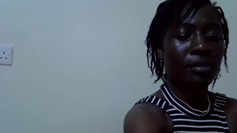 Snapshot of pretty_swirl chatting on February 5, 2026, 8:13 pm Twirl online show from February 5, 2026, 8:13 pm