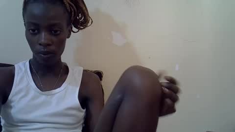 Snapshot of pretty_vee001 chatting on February 22, 2026, 6:24 am Vee online show from February 22, 2026, 6:24 am