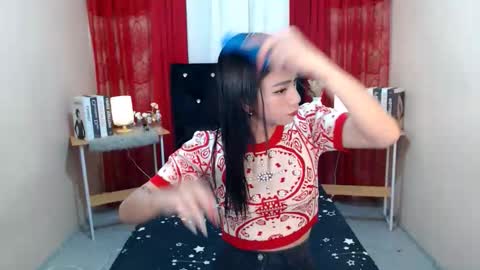 prettyakhira online show from November 23, 2025, 1:00 pm