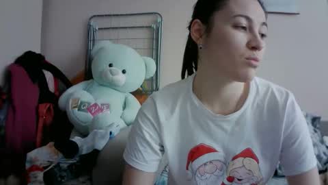 Bella online show from March 3, 2026, 9:59 am