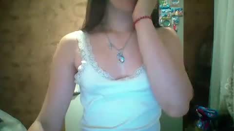 Bella online show from July 2, 2026, 9:43 pm