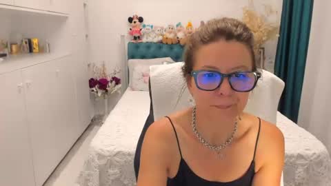 Snapshot of prettyblackeyes chatting on July 19, 2026, 5:55 am wilma online show from July 19, 2026, 5:55 am