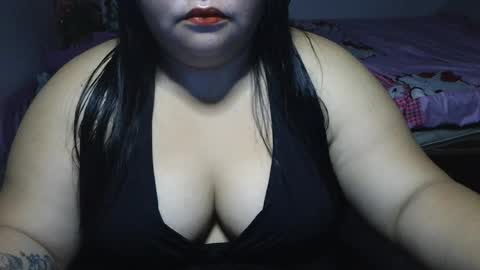 prettycarla online show from April 26, 2026, 12:30 am