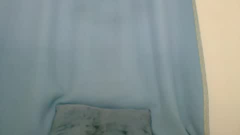 Snapshot of prettydarkskin002 chatting on December 14, 2025, 5:40 pm SHANIA online show from December 14, 2025, 5:40 pm