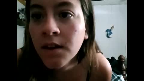 Snapshot of prettyestrella chatting on September 11, 2025, 4:18 pm Pretty Estrella online show from September 11, 2025, 4:18 pm