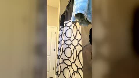 Snapshot of prettyfacefemale chatting on February 6, 2026, 8:34 pm prettyfacefemale online show from February 6, 2026, 8:34 pm