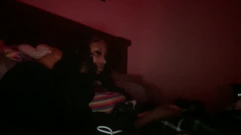 prettyfacefemale online show from April 30, 2026, 7:47 am