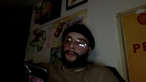 prettyglazed online show from February 9, 2025, 6:54 am