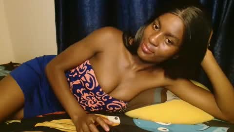 Mary online show from May 3, 2026, 1:22 am