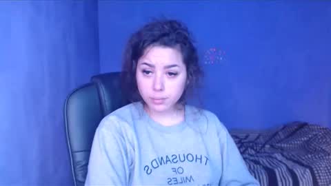Snapshot of prettyjulliette chatting on January 18, 2025, 12:04 pm prettyjulliette online show from January 18, 2025, 12:04 pm