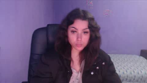 Snapshot of prettyjulliette chatting on February 4, 2025, 3:15 pm prettyjulliette online show from February 4, 2025, 3:15 pm