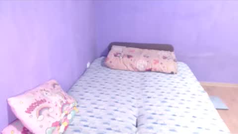 Snapshot of prettyjulliette chatting on March 1, 2025, 10:24 am prettyjulliette online show from March 1, 2025, 10:24 am
