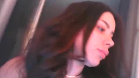 prettyjulliette online show from May 15, 2026, 1:51 pm