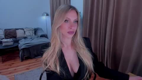 Eva online show from January 17, 2026, 1:21 am