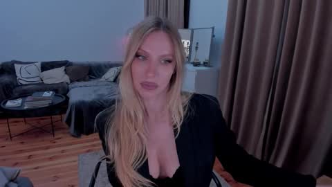 Eva online show from February 2, 2026, 11:36 pm