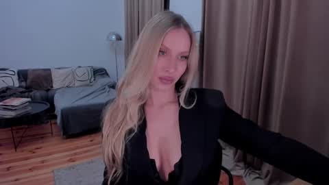 Eva online show from February 24, 2026, 12:41 am