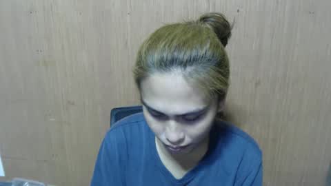 Snapshot of prettykate_04 chatting on February 23, 2025, 8:11 pm Kate online show from February 23, 2025, 8:11 pm