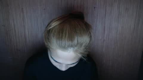 Snapshot of prettykate_04 chatting on March 7, 2025, 8:22 pm Kate online show from March 7, 2025, 8:22 pm