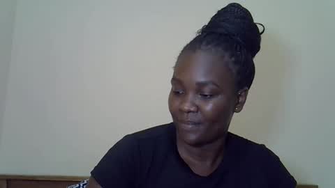 LILIAN online show from April 22, 2026, 4:30 pm
