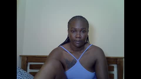 LILIAN online show from May 8, 2026, 1:55 am