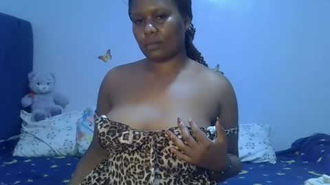 Snapshot of prettymel1 chatting on March 20, 2026, 10:03 pm prettymel1 online show from March 20, 2026, 10:03 pm