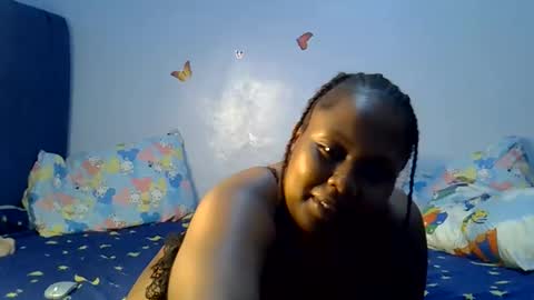 prettymel1 online show from May 27, 2026, 10:51 pm