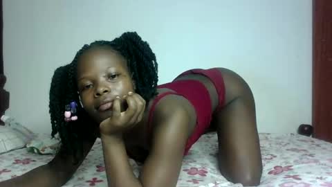Snapshot of prettymelly_ chatting on March 7, 2025, 1:42 am Melly online show from March 7, 2025, 1:42 am