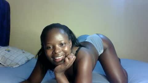 Snapshot of prettymelly_ chatting on September 19, 2025, 6:19 pm Melly online show from September 19, 2025, 6:19 pm